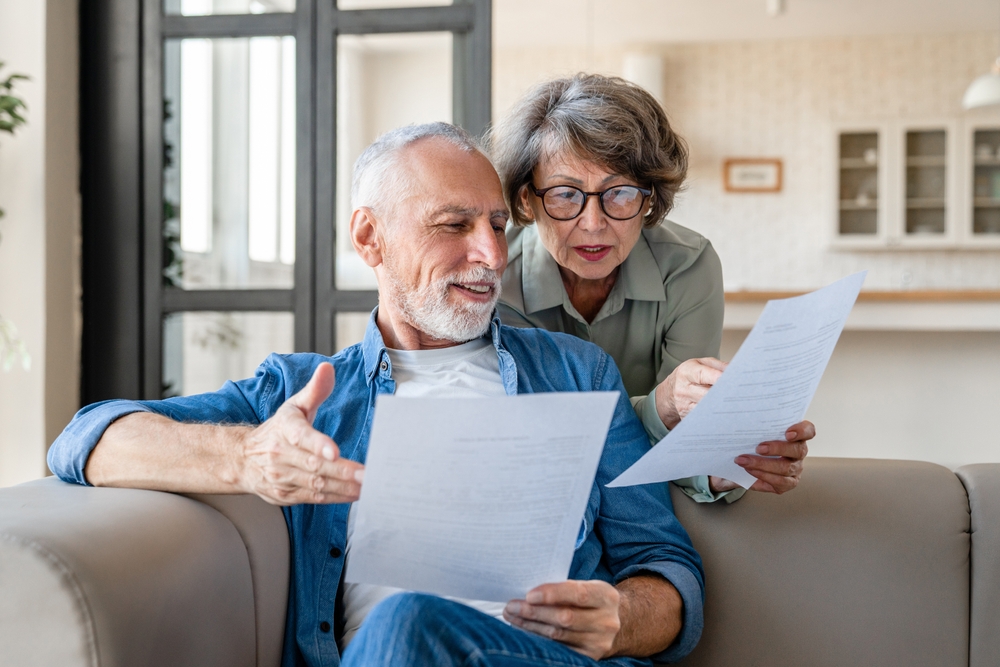 couple discussing a seller credit